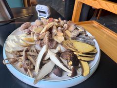 -野菌皇海景野生菌火锅(滨海大道店)