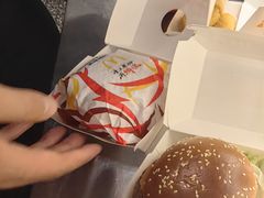 -麦当劳(皇岗路店)