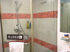 -7天酒店(上海江宁路地铁站玉佛寺店)