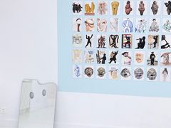 -胶囊画廊