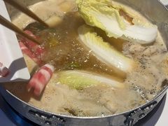 -七欣天香辣蟹火锅(闵行浦江欢乐颂店)