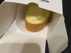 瑞士卷-Dough&Joe团憩(瑞虹天地月亮湾店)