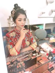 -艾米丽婚纱礼服