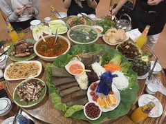 -沐毫傣泐云南菜孔雀宴•手抓饭傣味烧烤(曼听店)