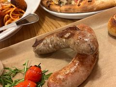 -城市大道红炉披萨烘焙坊