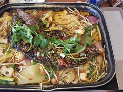 自贡烤黔鱼-绝城芋儿鸡(犀浦旗舰店)