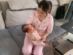 -爱的果实月嫂育婴师(世纪东方店)