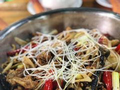 -弓虽昌焖烧鸡(大竹林店)