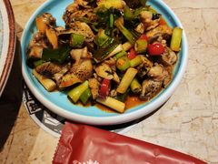 -喝丢一只鞋辣炒海鲜小烧烤(三八广场店)