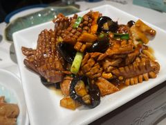 -梅飞酒家(名辉豪庭店)