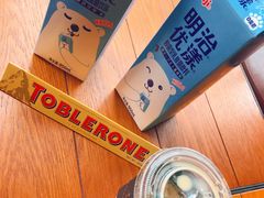 冰拿铁-星巴克臻选(青岛麦凯乐分店)