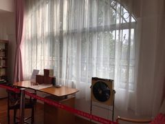 -红线女旧居
