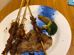 -亚龙湾希尔顿自助餐厅·海鲜·烧烤·沙滩BBQ·现场乐队