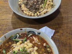 -丁丁猫重庆小面(徐州路店)