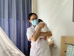 -萧乐母婴·住家月嫂·育婴师