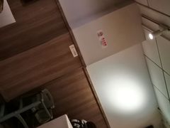 -肯德基(新凌云店)