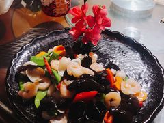 -东来菜馆•手抓海鲜家常菜•海鲜锅贴(鸽子窝店)