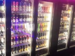 -UP嘻哈酒吧(粉巢店)