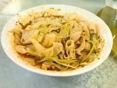 -汗腾格里·风味餐厅(新疆驻京办店)