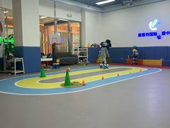-米高蓝斯克国际轮滑中心(中铁建店)