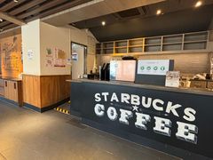 -星巴克(西藏路店)