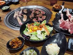 -鹤一烤肉自助餐厅(中关村店)