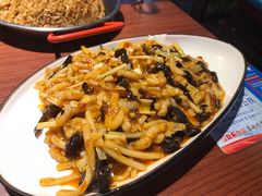 -川人百味·水煮活鱼(赛罕万达店)
