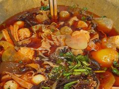 -毛肚向右·川渝毛肚王(经开永旺店)
