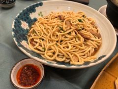 -沙龙酒家
