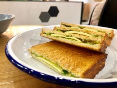 咖椰吐司-HELLO 27 意面·沙拉·帕尼尼