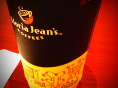 姜饼热巧克力-Gloria Jean's Coffees