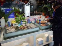 -悦巷海鲜自助铁板烧(秦皇东大街店)