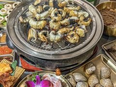 -围炉肉舍•炭烤活鳗•丹东海鲜烤肉(步行街店)