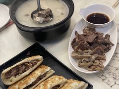 -高玛纳驴肉火烧(一世界店)