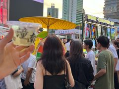 -观音桥步行街