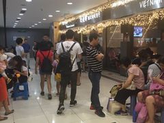 -大头虾越式风味餐厅(光明广场店)