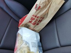 -肯德基(春申店)