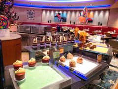 -咖啡苑自助餐厅·中国大饭店