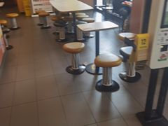 用餐区-麦当劳(文武路店)