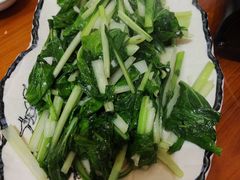 -梁姐啤酒鱼(兴坪古镇店)