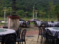 -钱大妈海鲜饭店(保利林语店)