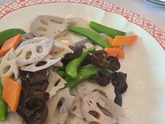 -谭厨中山传家菜.乳鸽.脆鲩鱼(华强北中航城店)