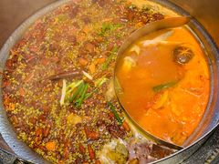 -老船舫·现做活鲜鱼馆(东郊记忆店)