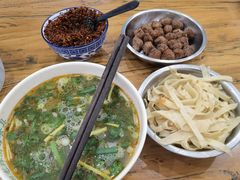 -清真马杰山牛肉汤馆