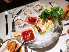 海鲜拼盘-Wolfgang’s Steakhouse 沃夫冈牛排馆(上海白玉兰广场店)