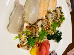 -青瓦餐厅·生鱼片·韩园烤肉(西塔店)