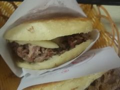 -闫家驴肉老店(华电一校店)