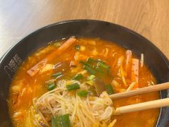-渝和喵叔米线(南坪万达店)