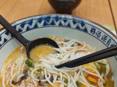 -蒙自源米线大王(信利城市广场店)