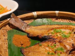 香茅草烤鱼-松茸小馆·云南特色餐厅